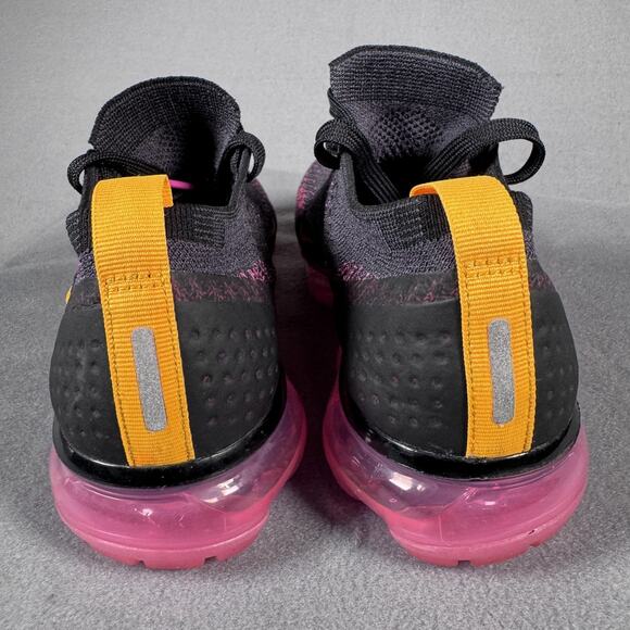 Nike Air VaporMax Flyknit 2 Shoes Air Max Womens Size 5 Black Pink 942843-008 - Picture 4 of 7